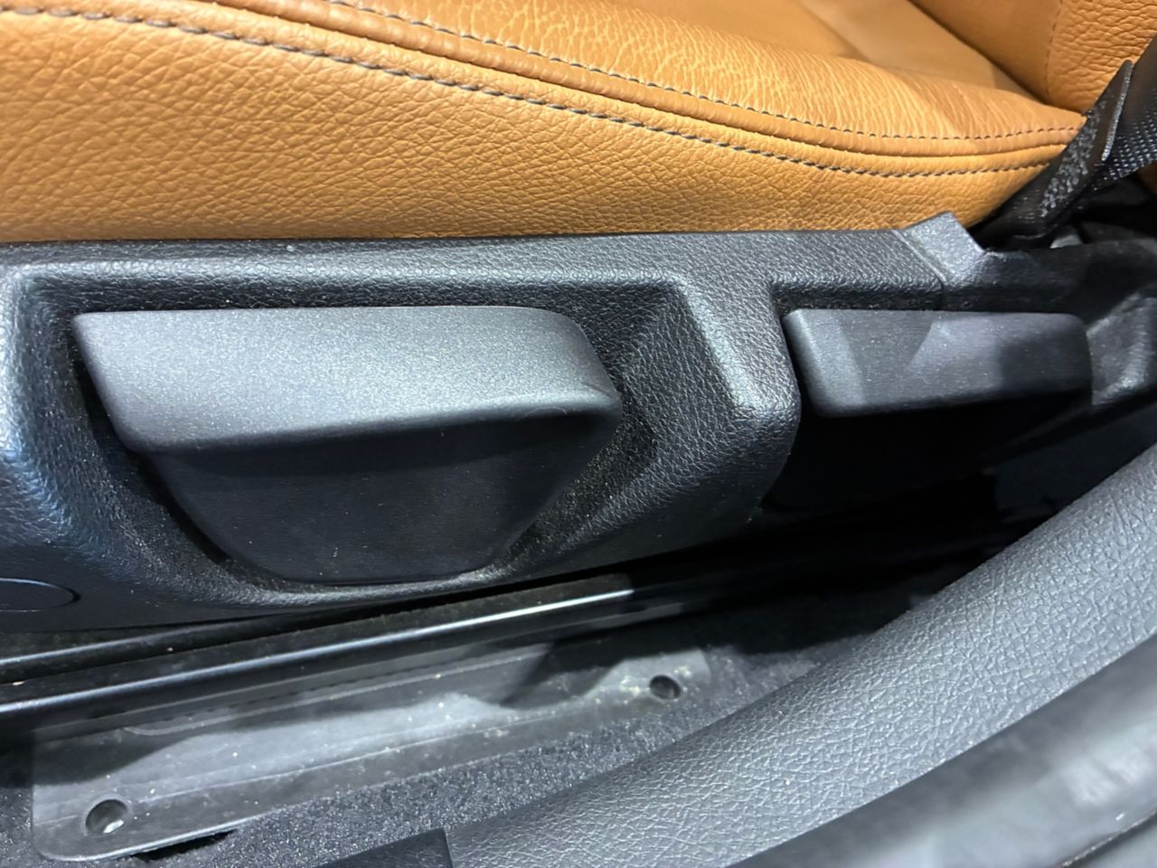 118D 5DOOR RHD