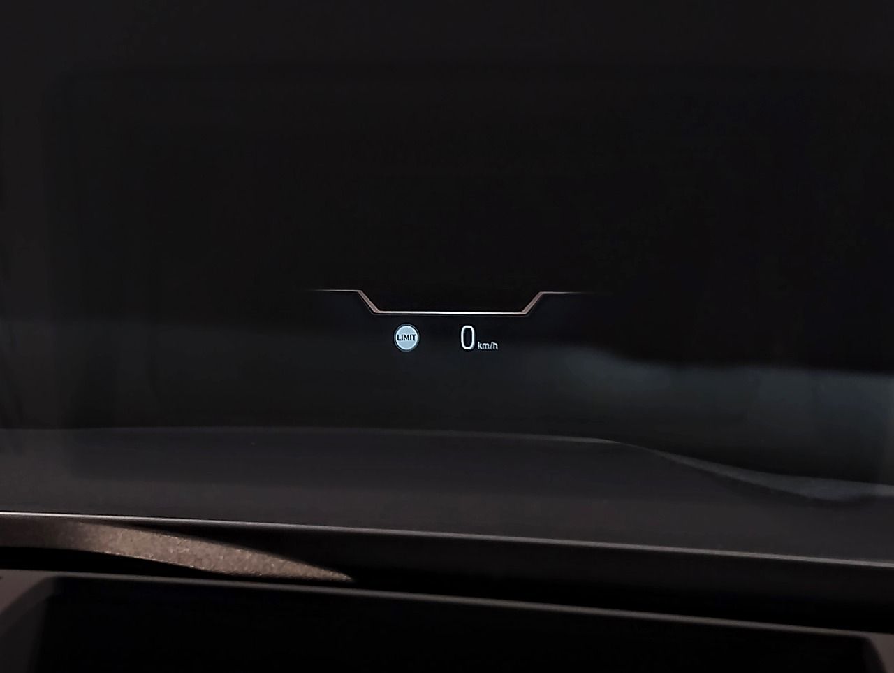 BMW i5 eDrive40 M Sport RHD