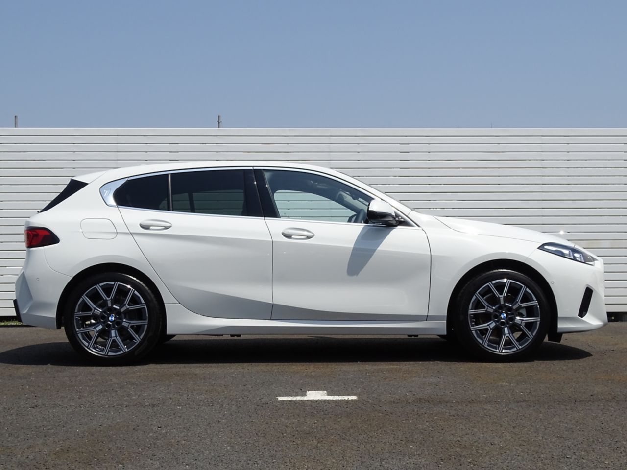 120 Sport Sports Hatch