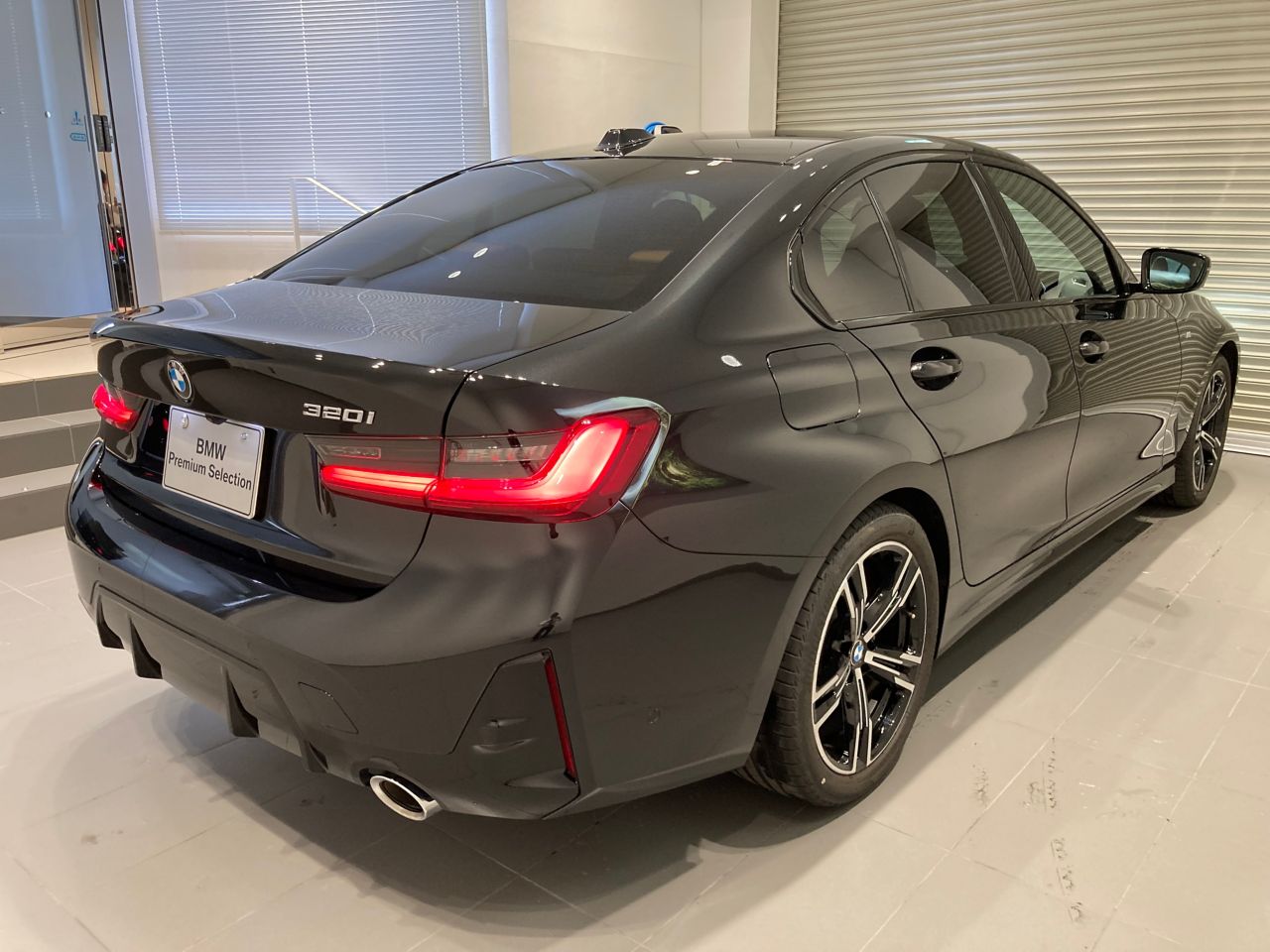 G20 320i Saloon LCI RHD MX