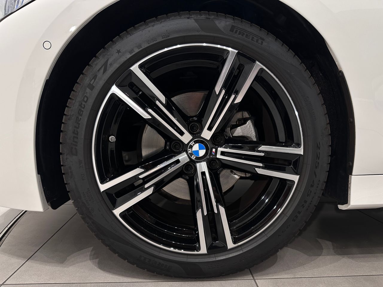 G20 320i Saloon LCI RHD MX