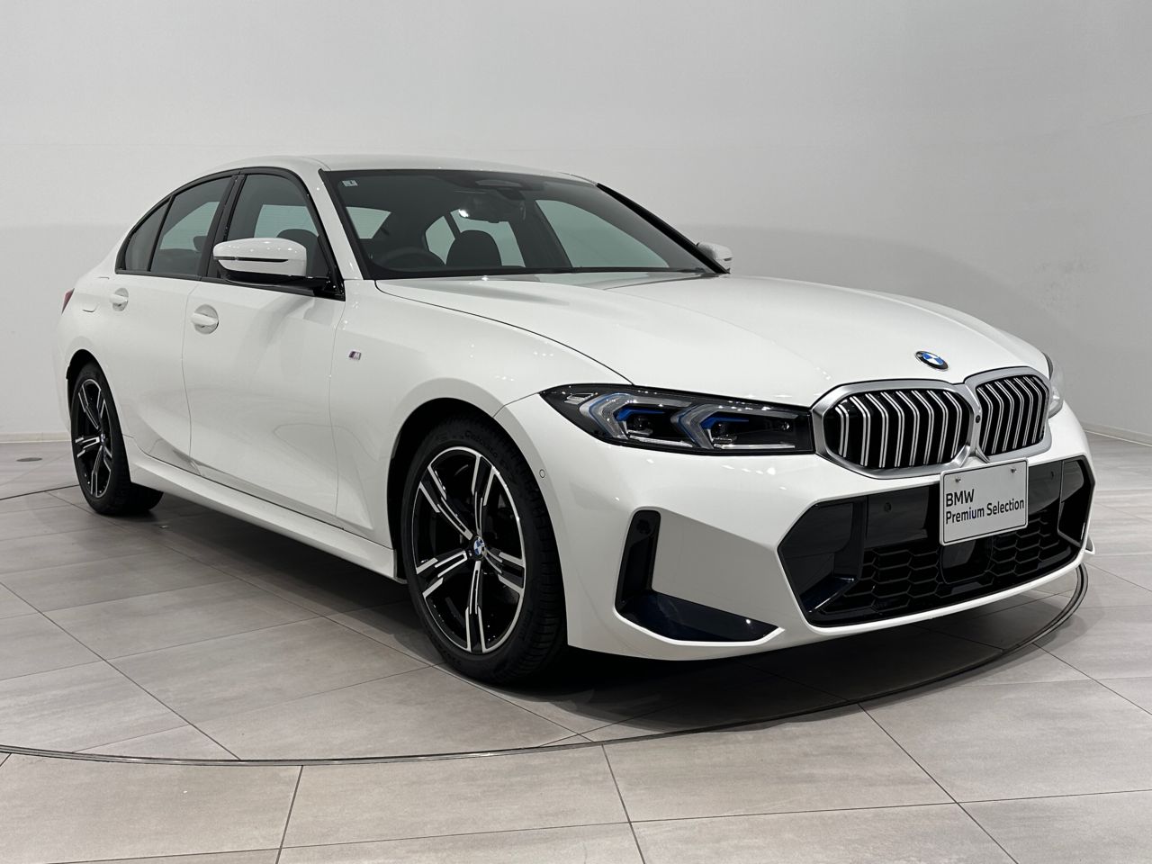 G20 320i Saloon LCI RHD MX