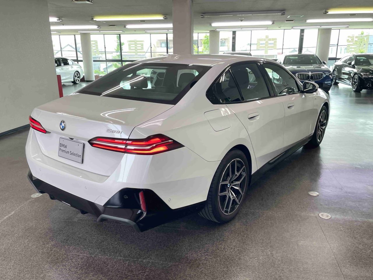 520i Sedan RHD