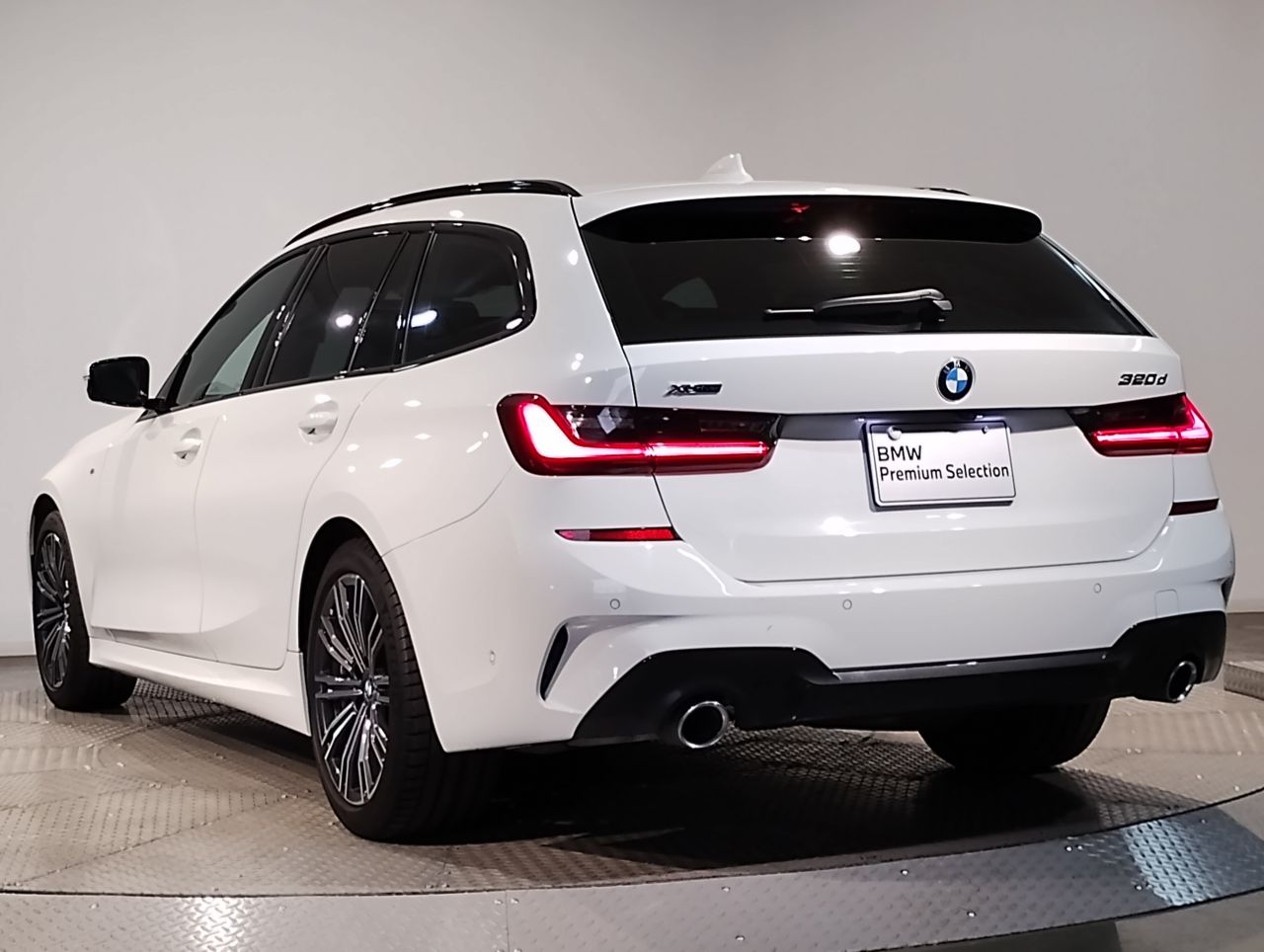 G21 320d xDrive Touring RHD