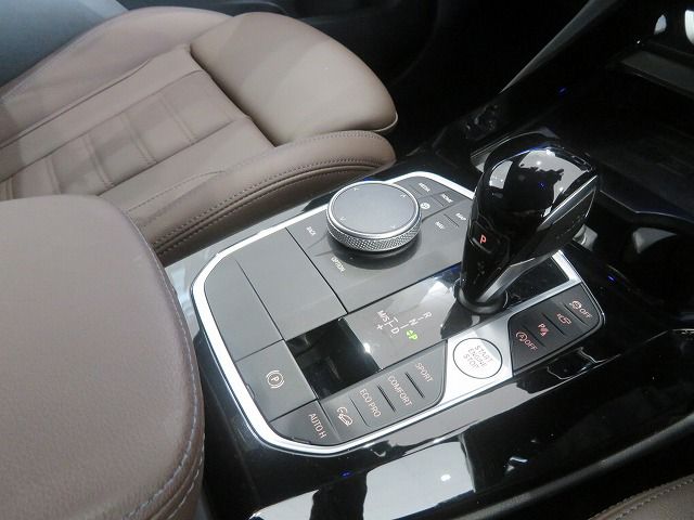 G01 X3 xDrive20d RHD ZA LCI