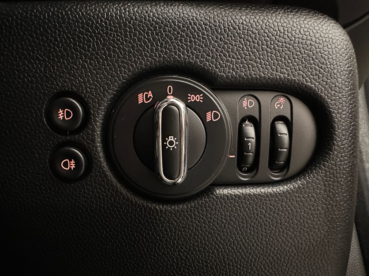 F55 MINI Cooper SD 5dr Hatch LCI