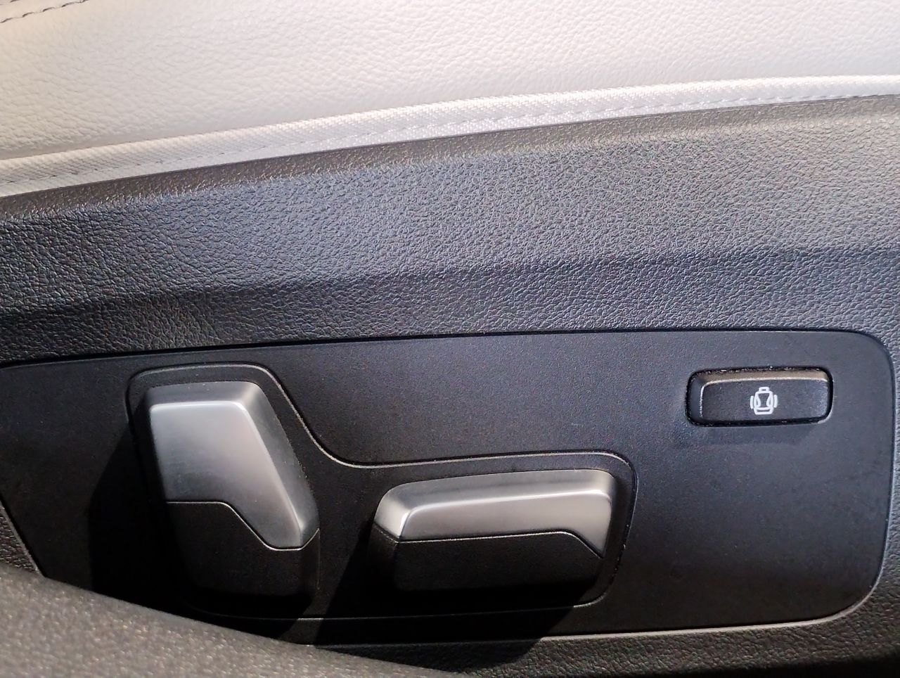 G21 320d xDrive Touring RHD