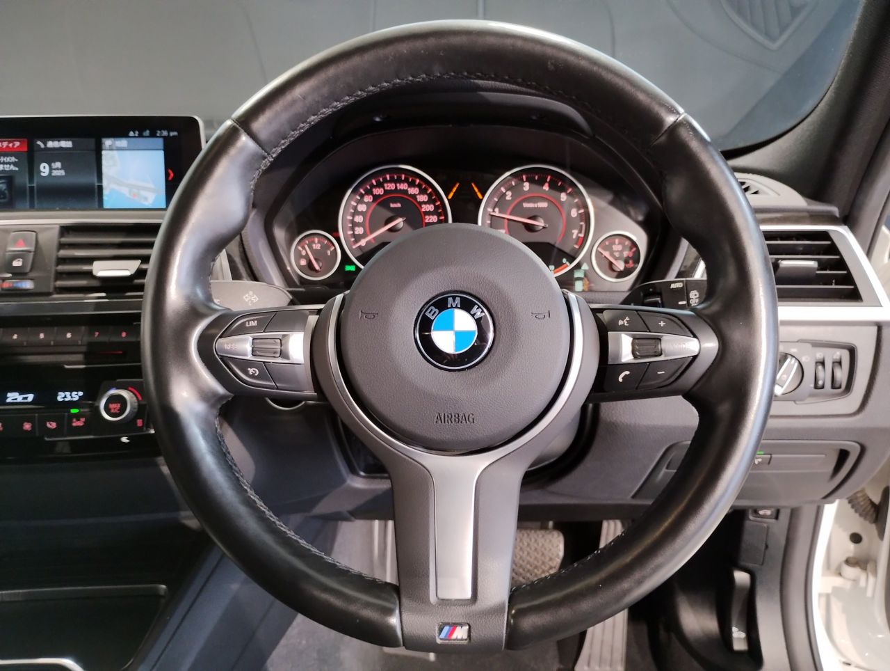 318I TOURING RHD