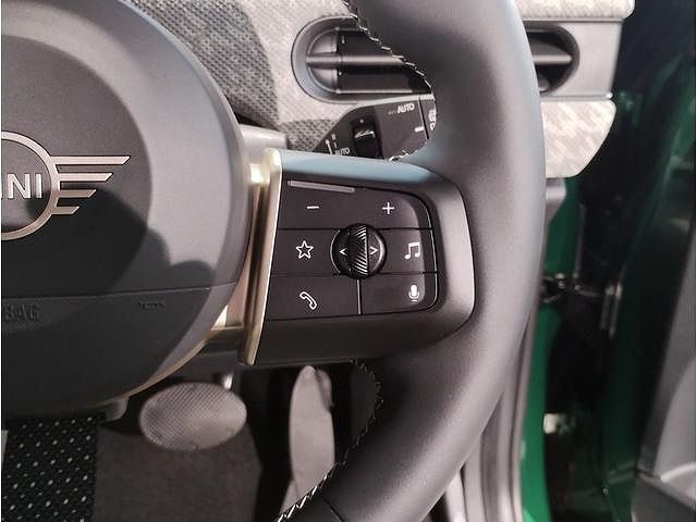 F66 MINI Cooper C 3Dr