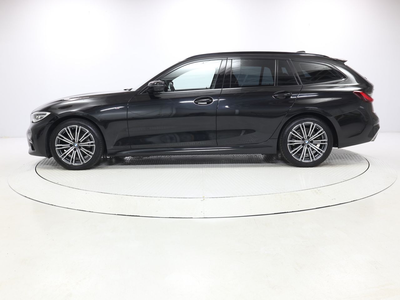 G21 320d xDrive Touring RHD