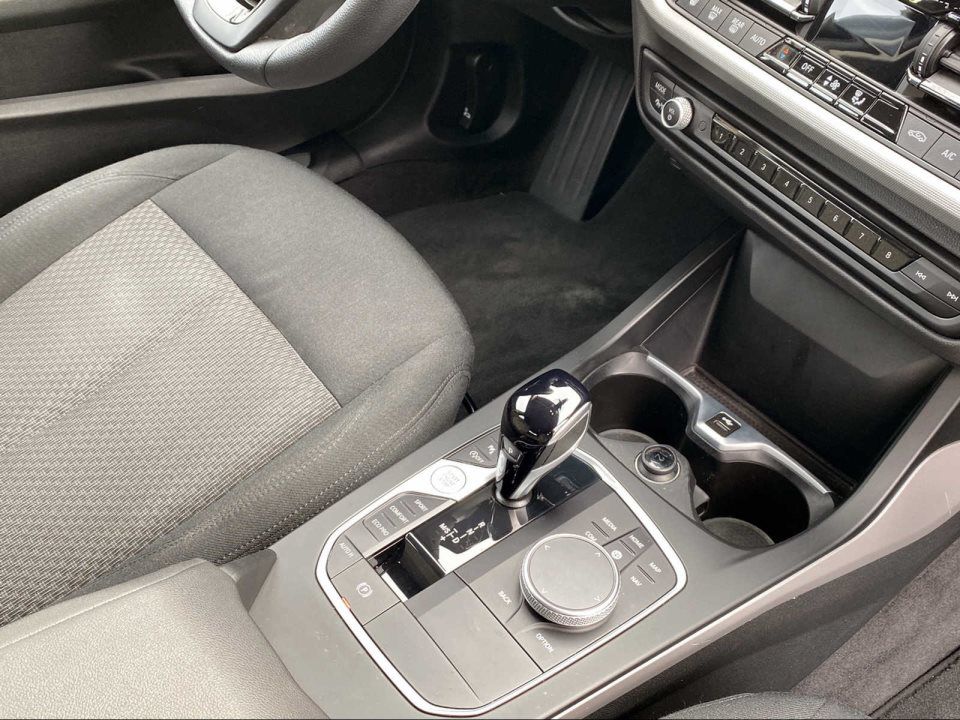 BMW 118