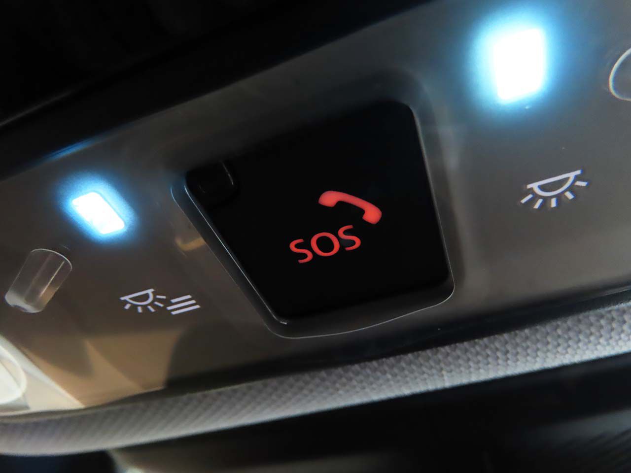 J01 MINI Cooper E