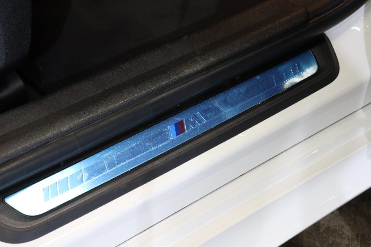 G21 318i Touring