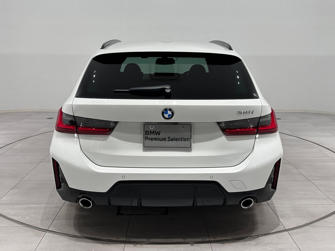318i Touring RHD