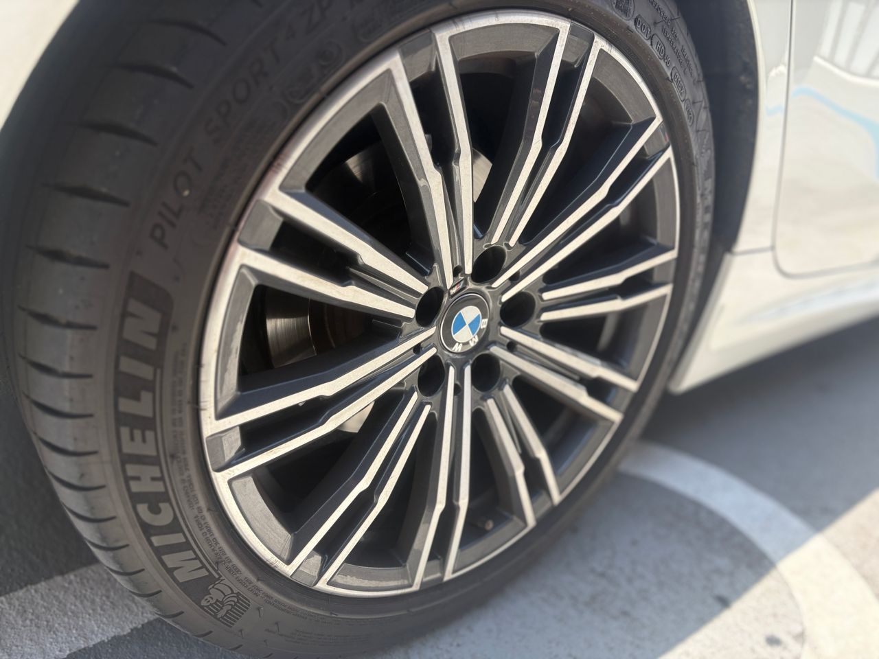 G21 320i RHD