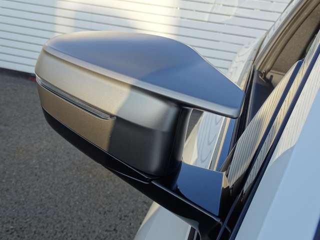 G26 i4 M50 RHD