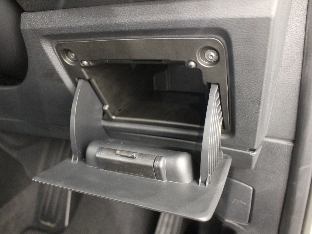 F48 X1 xDrive18d B47 2.0d LCI