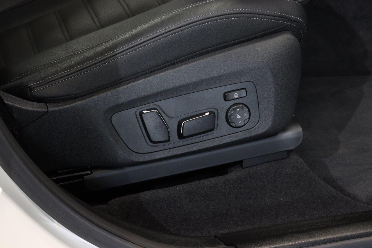 G01 X3 M40i RHD LCI ZA