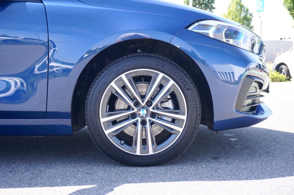 BMW 118