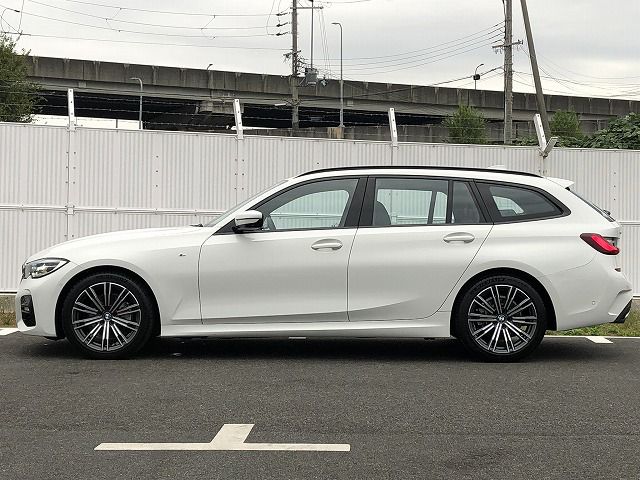 G21 320d xDrive Touring RHD