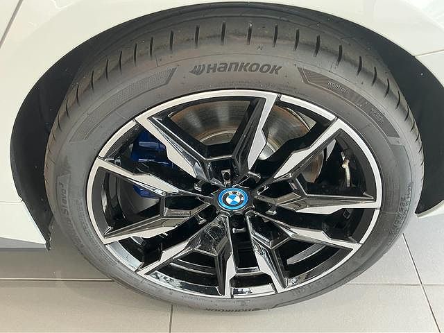 G26 i4 M50 RHD