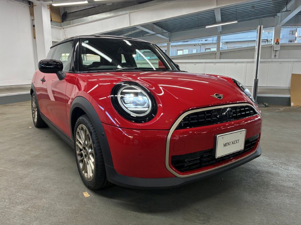 F66 MINI Cooper C 3Dr