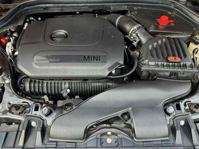 F57 MINI John Cooper Works Convertible LCI