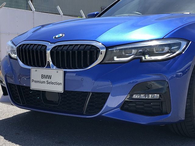 G20 330e Saloon RHD