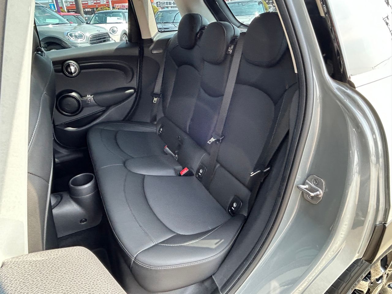MINI F55 Cooper D 5dr Hatch LCI