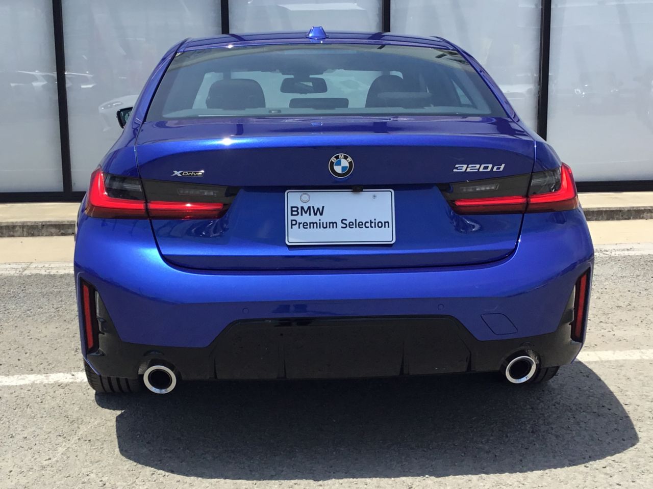 320d xDrive Berline RHD
