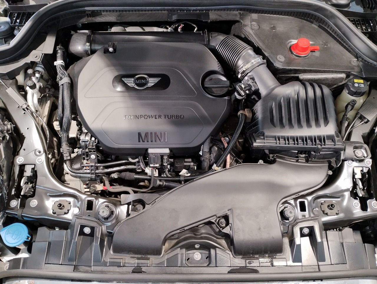 F56 COOPER S D(AT)