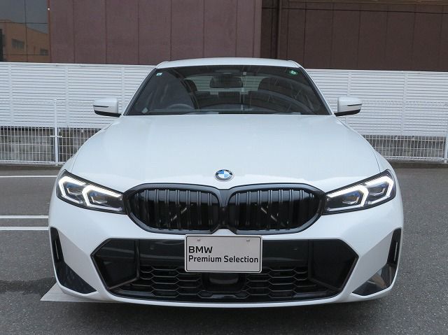 320d xDrive Berline RHD