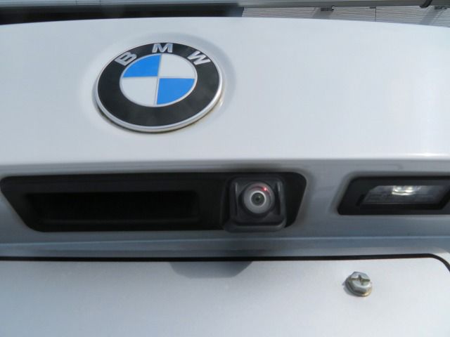 G20 320d xDrive RHD Saloon