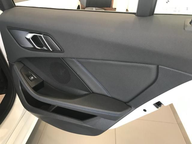 118i RHD