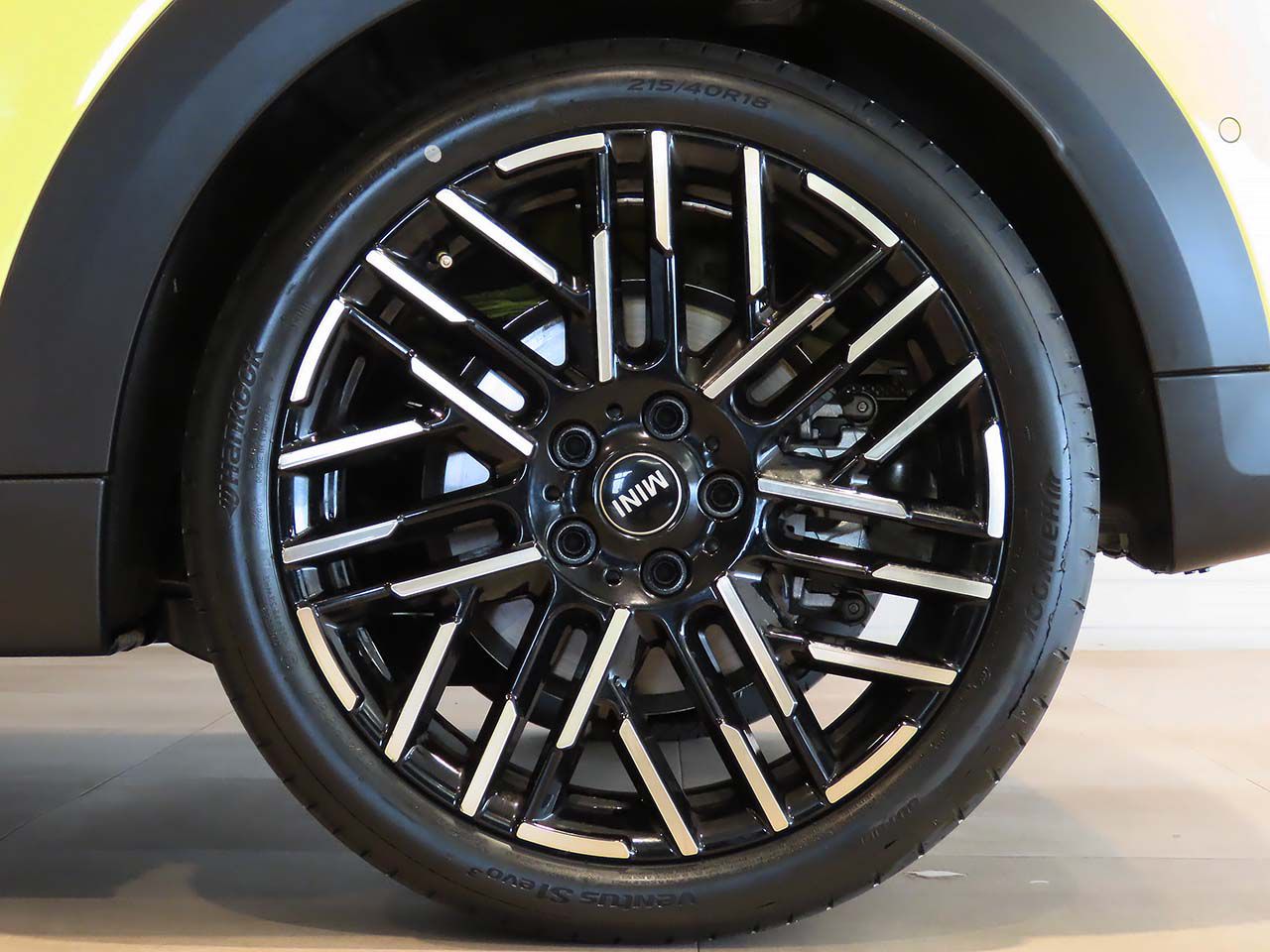 F66 MINI Cooper S 3Dr