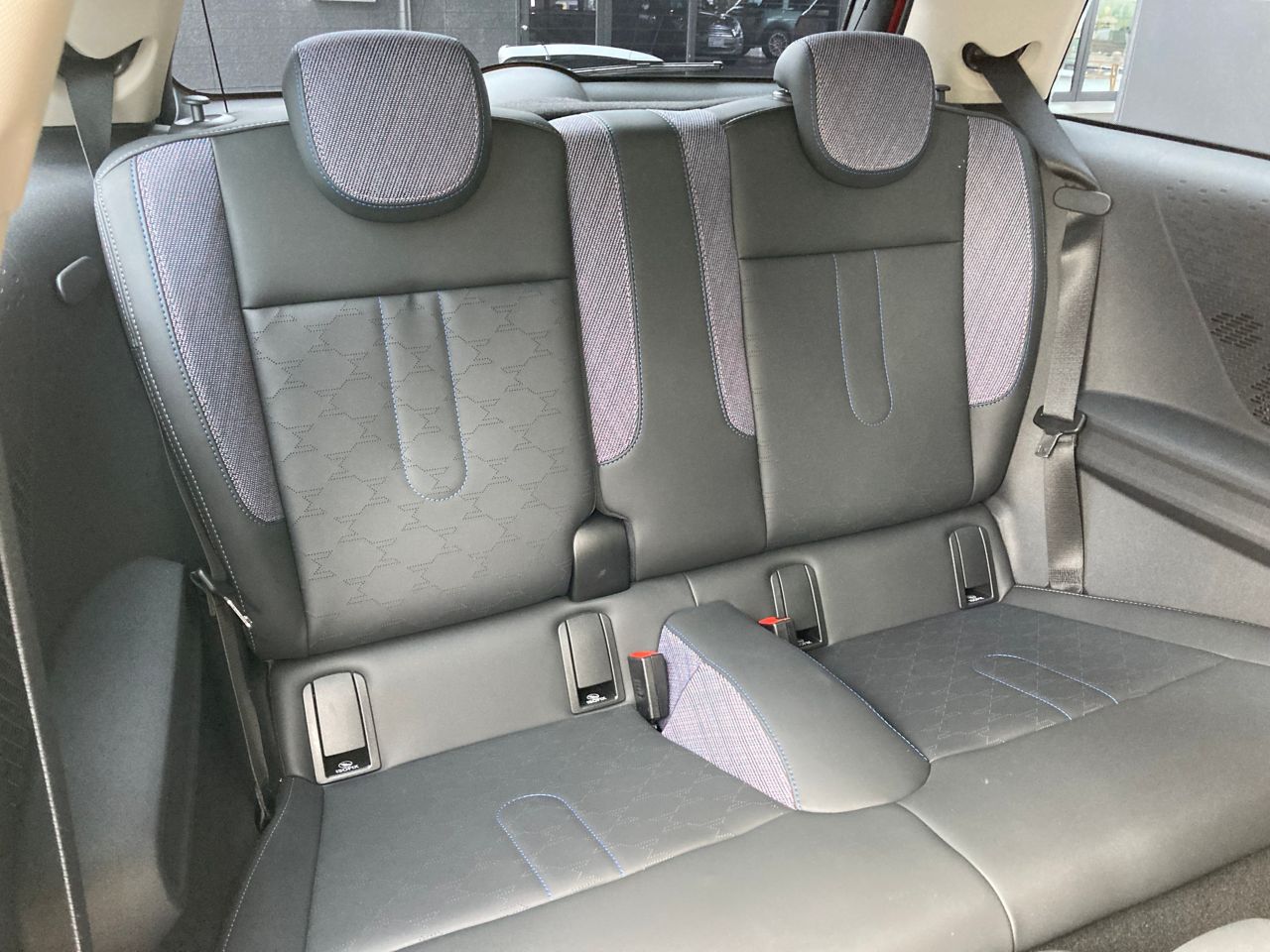 F66 MINI Cooper C 3Dr