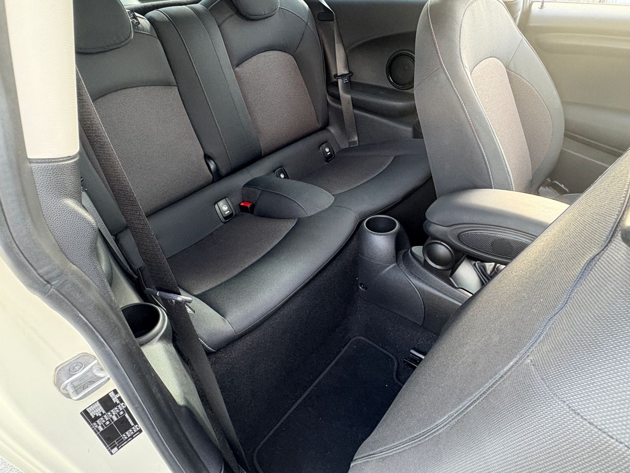 F56 MINI Cooper 3-Door Hatch LCI
