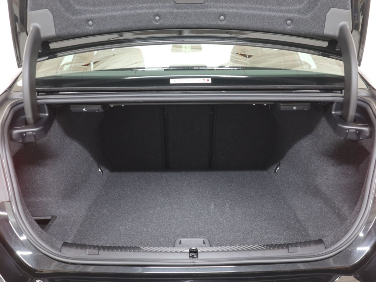 BMW i5 M60 xDrive Sedan RHD