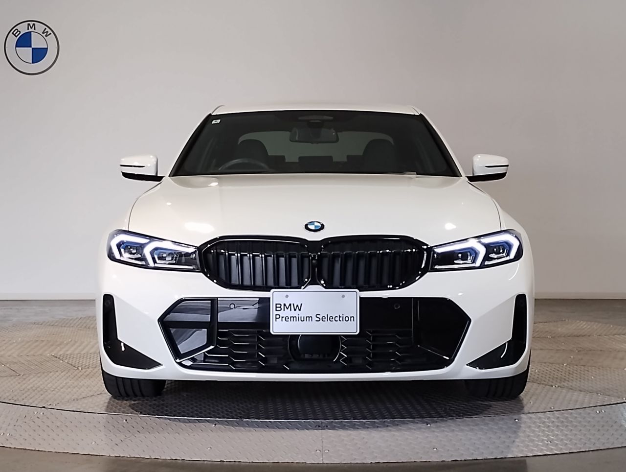 320d xDrive Berline RHD