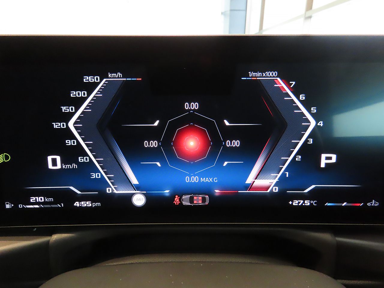 M240i xDrive Coupé RHD
