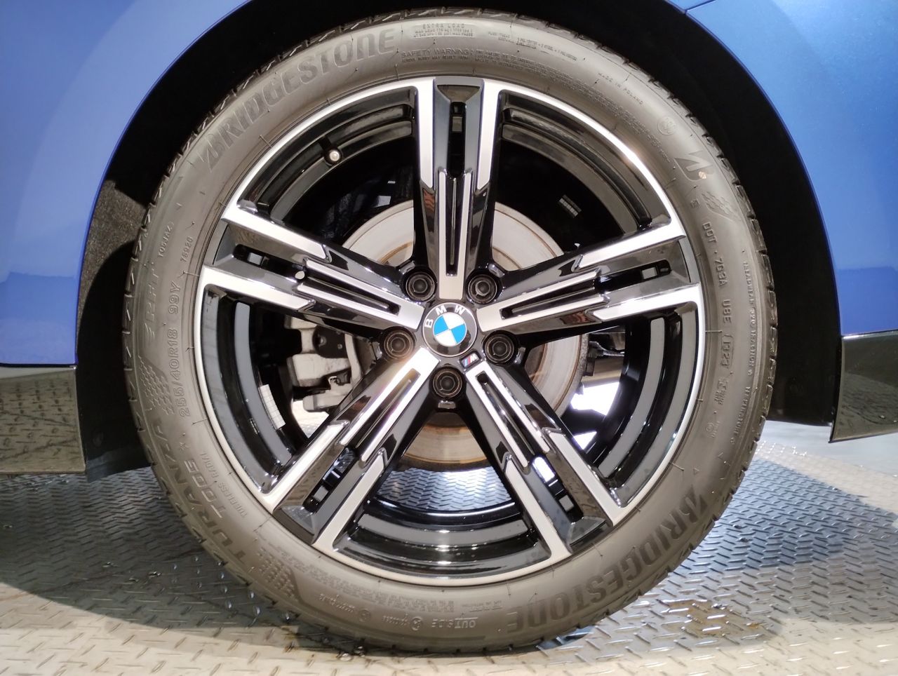 G42 220i Coupe
