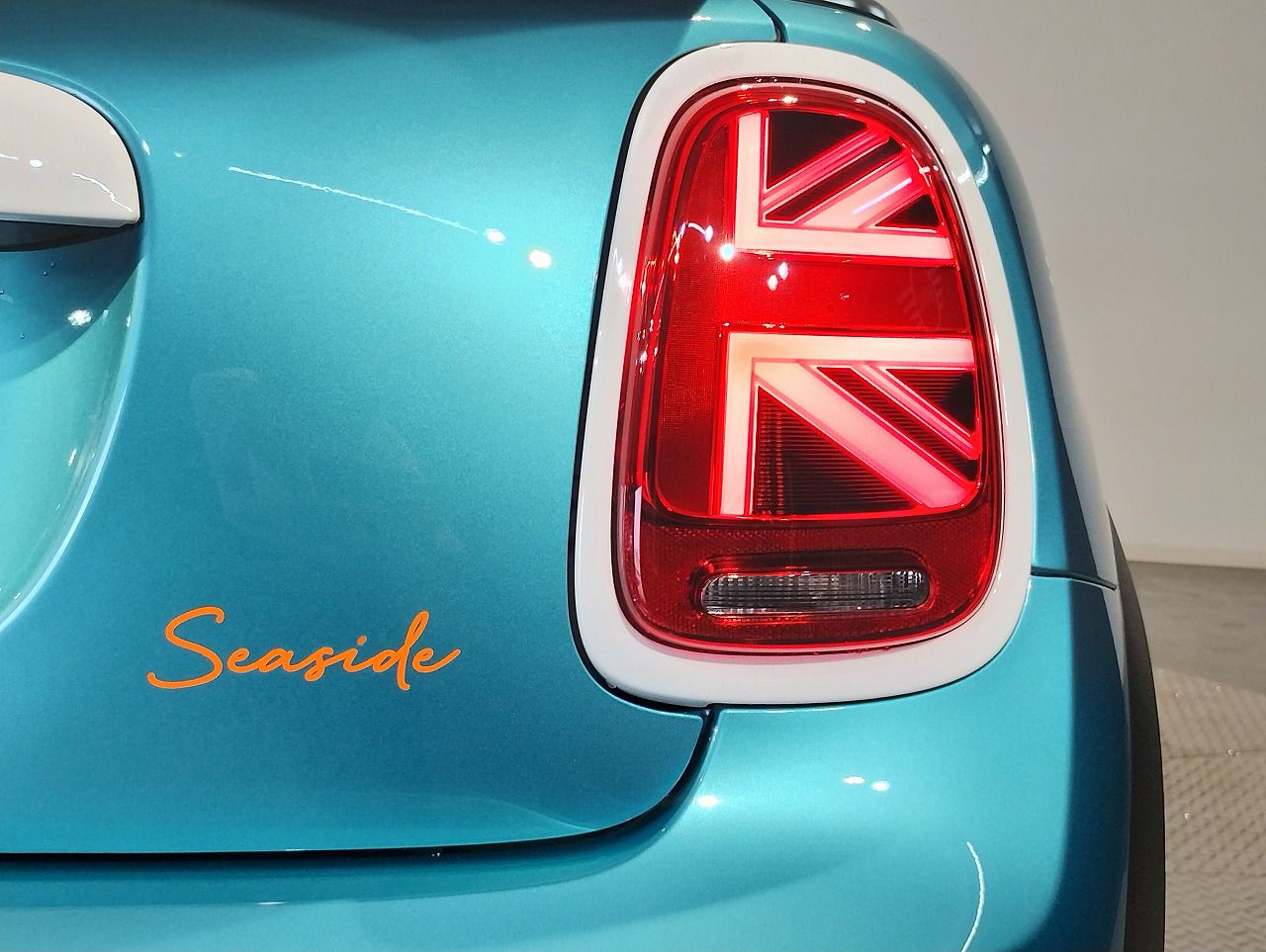MINI Cooper S Convertible RHD