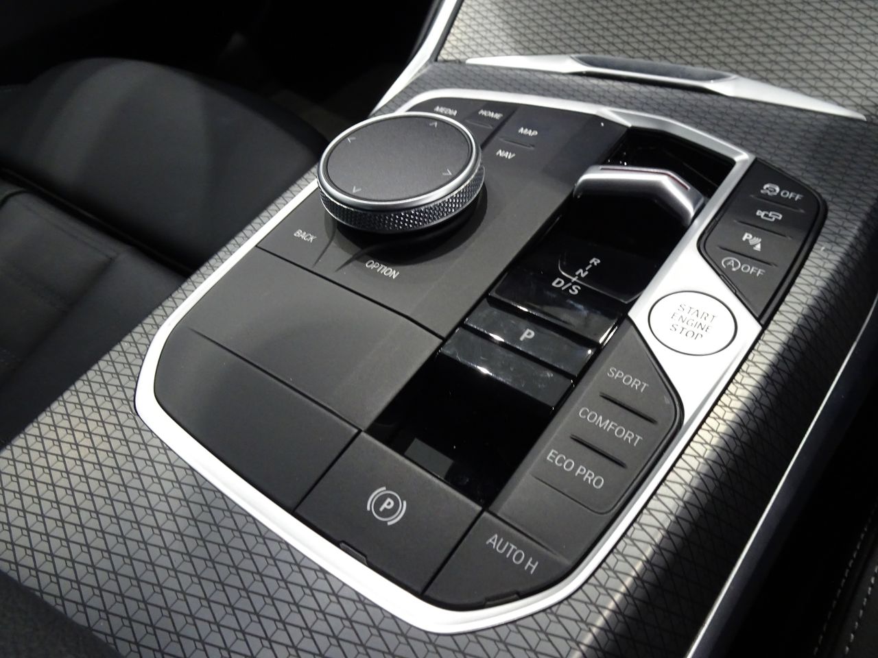 G20 M340i xDrive Saloon LCI RHD MX
