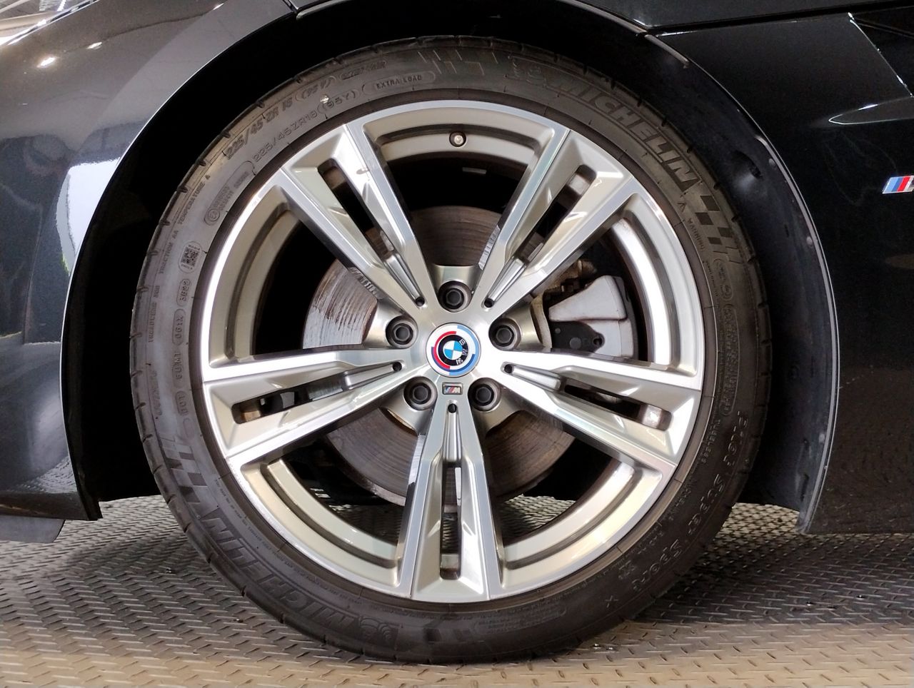 G29 z4 sDrive20i RHD