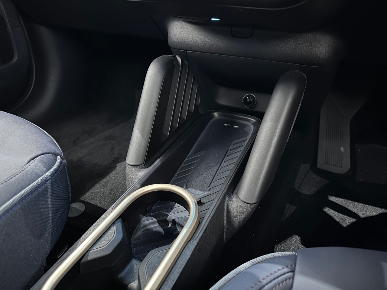 J01 MINI Cooper SE
