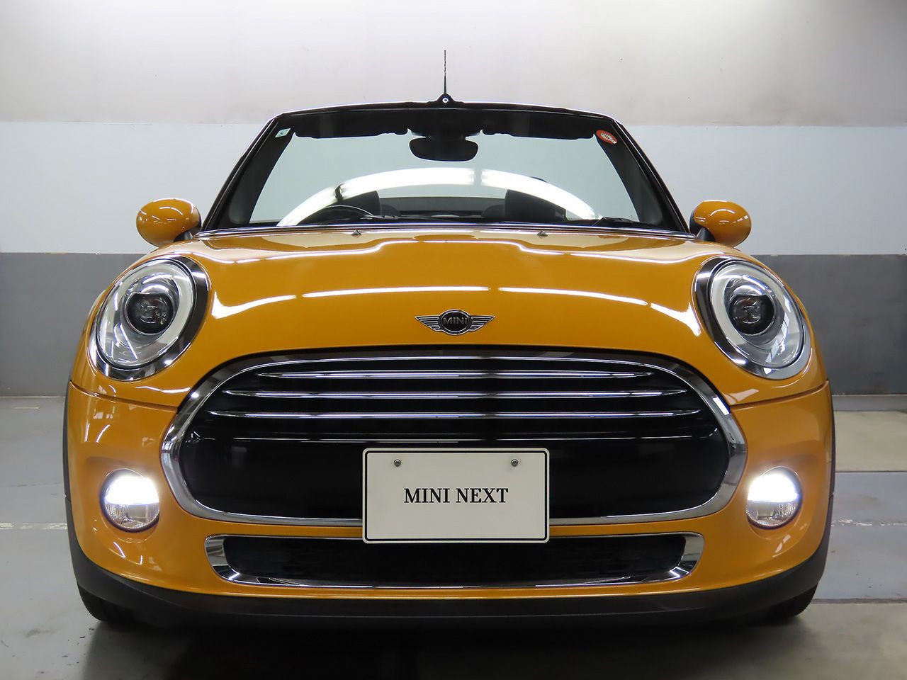 MINI CONVERTIBLE COOPER