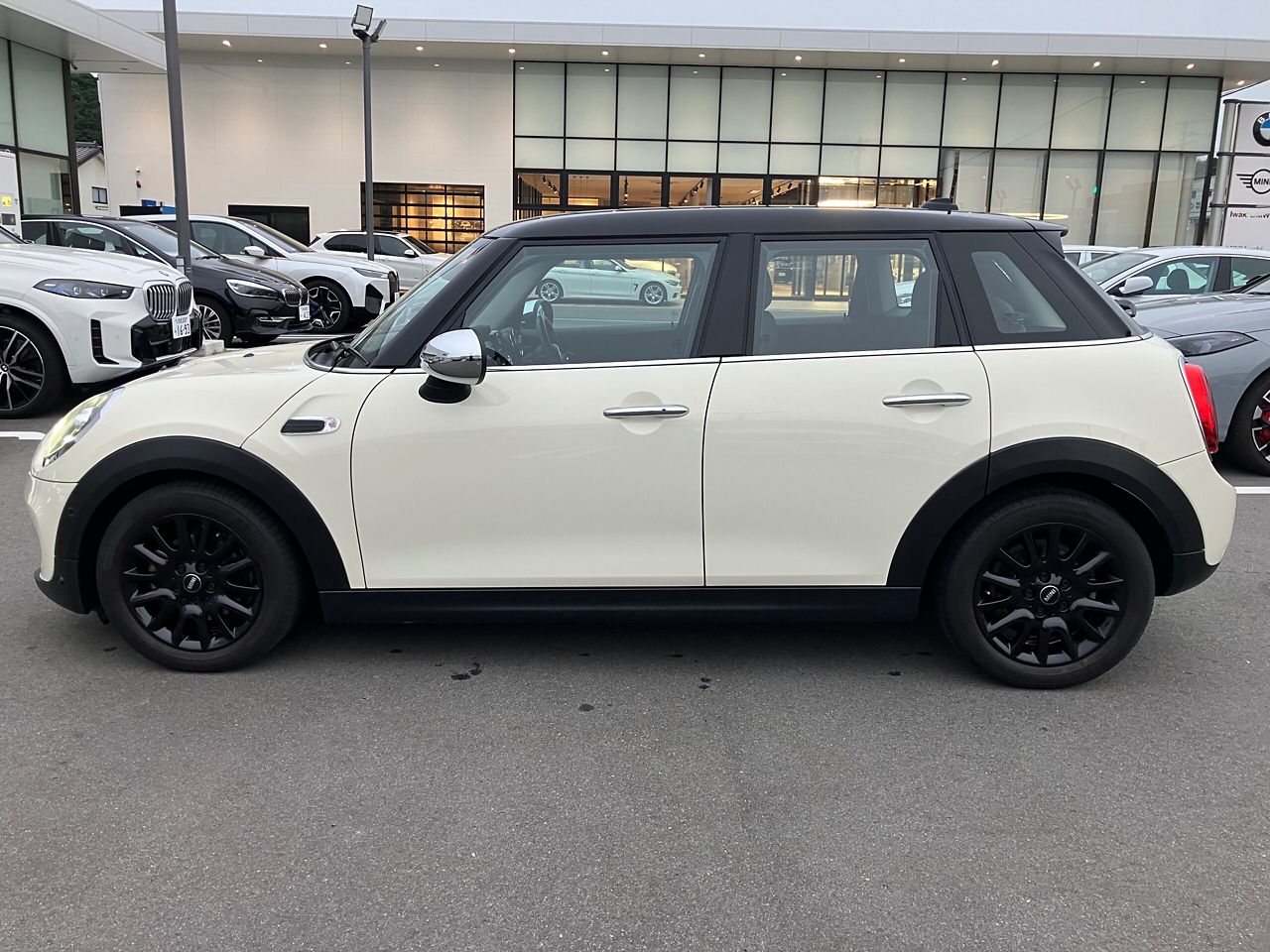 F55 MINI Cooper 5-Door Hatch LCI
