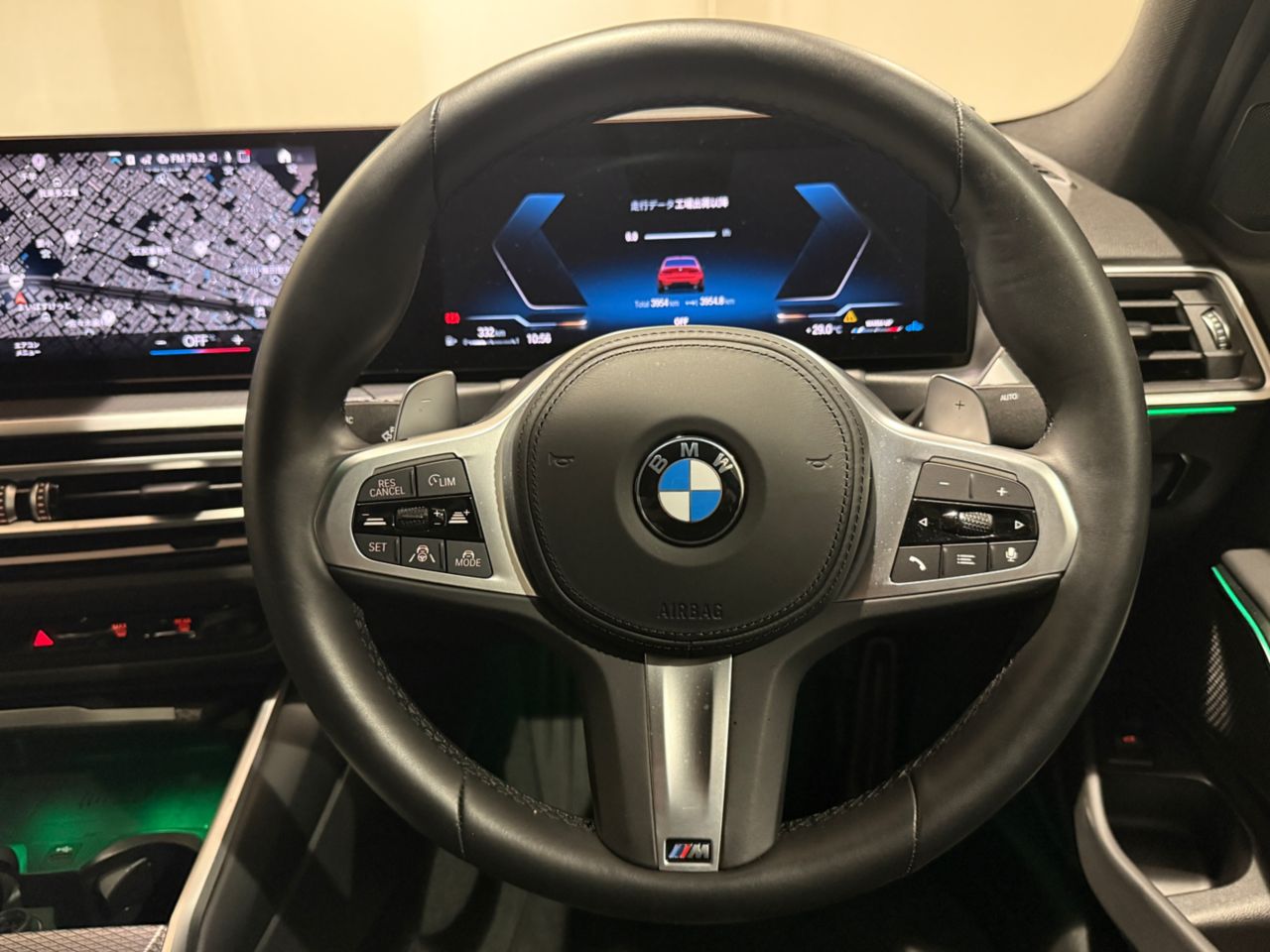 320d xDrive Berline RHD