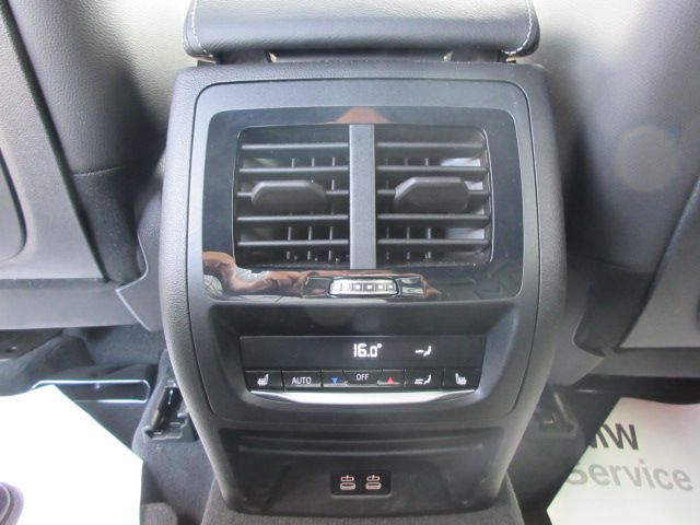 G01 X3 M40d RHD LCI ZA