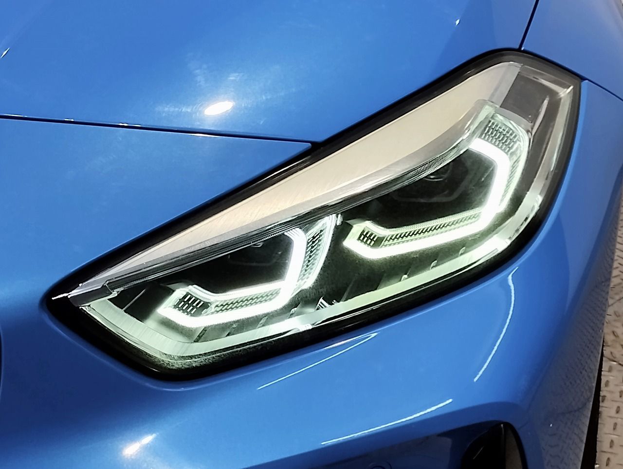 F40 118d Sports Hatch 5-door B47 2.0d